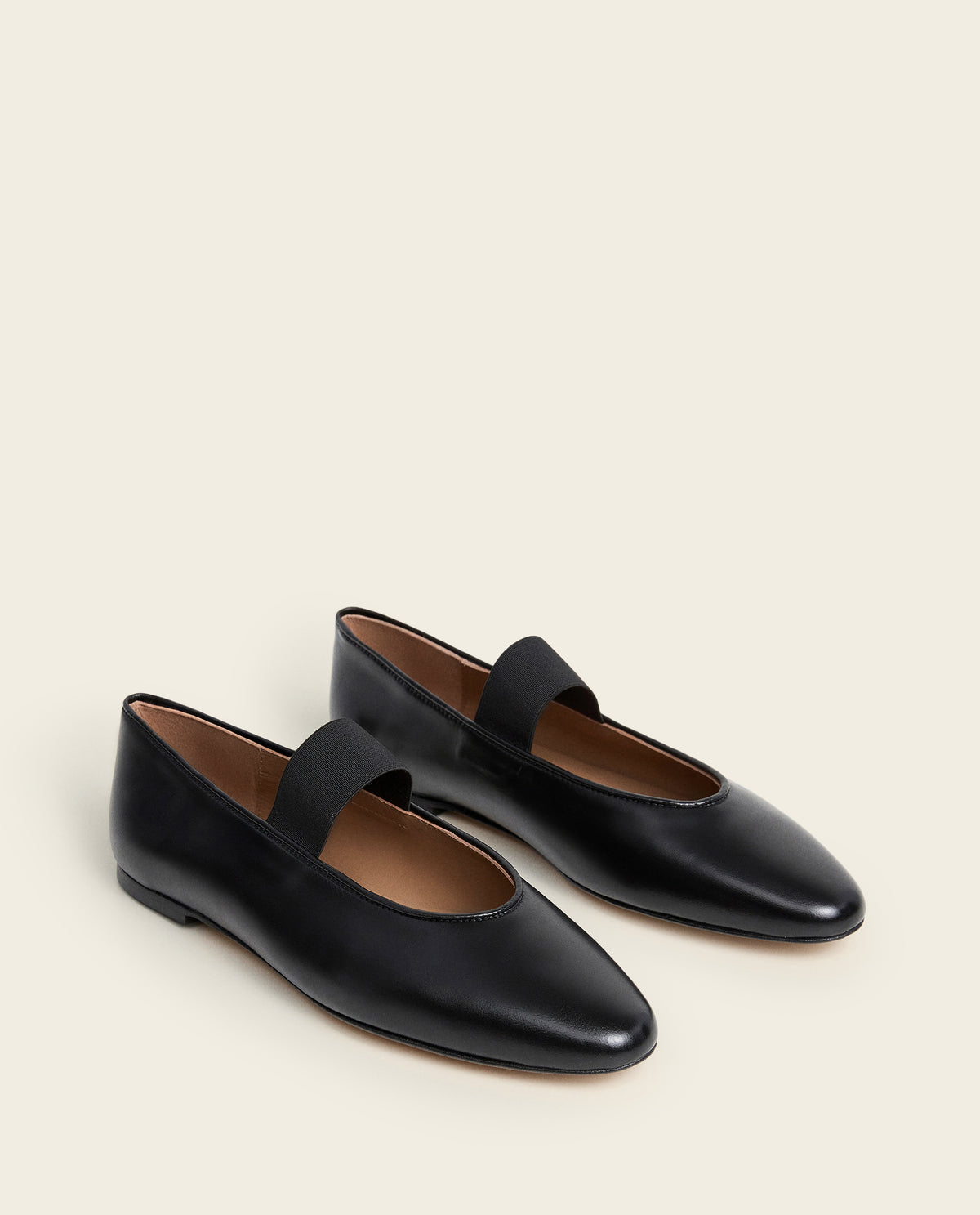 Bree Leather Black
