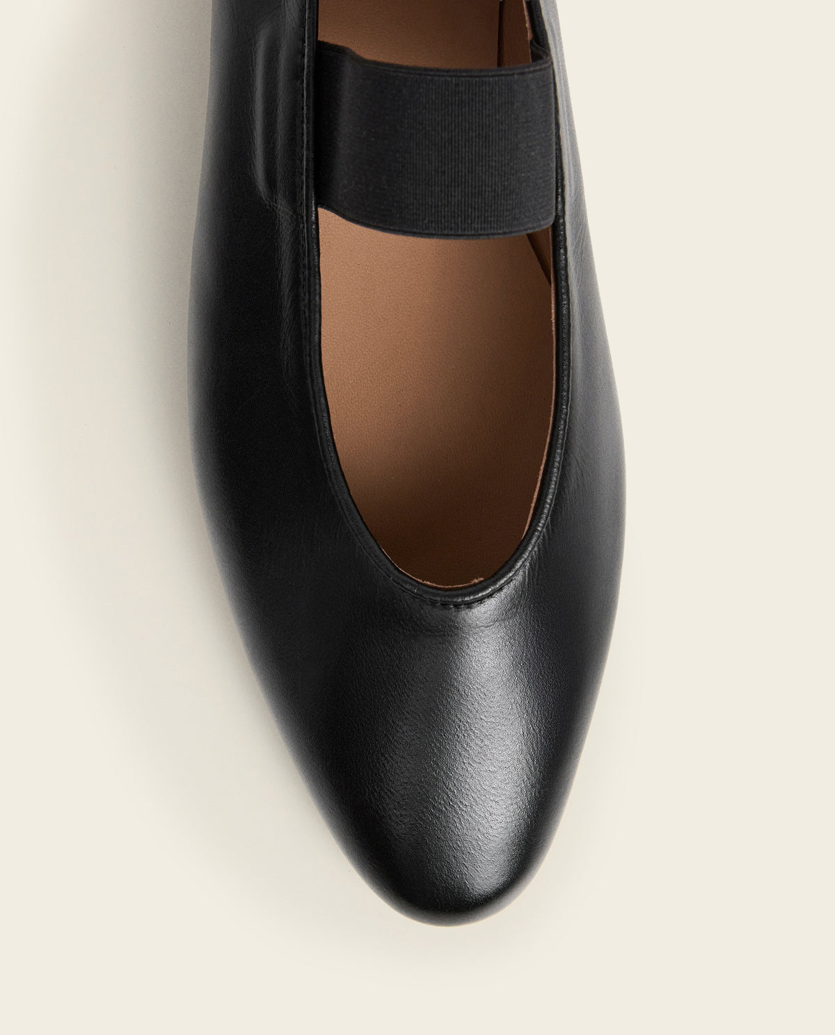 Bree Leather Black