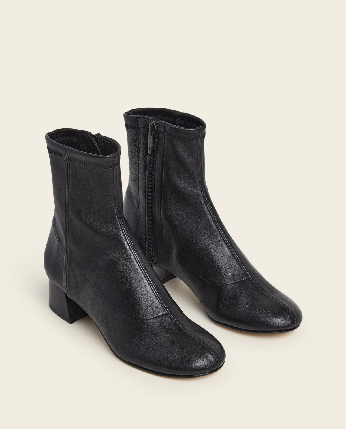Ember Leather Black
