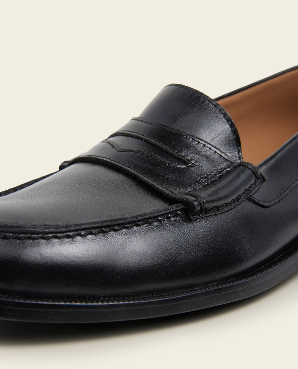 Sage Leather Black