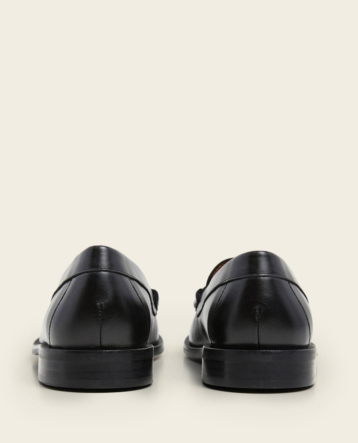 Sage Leather Black