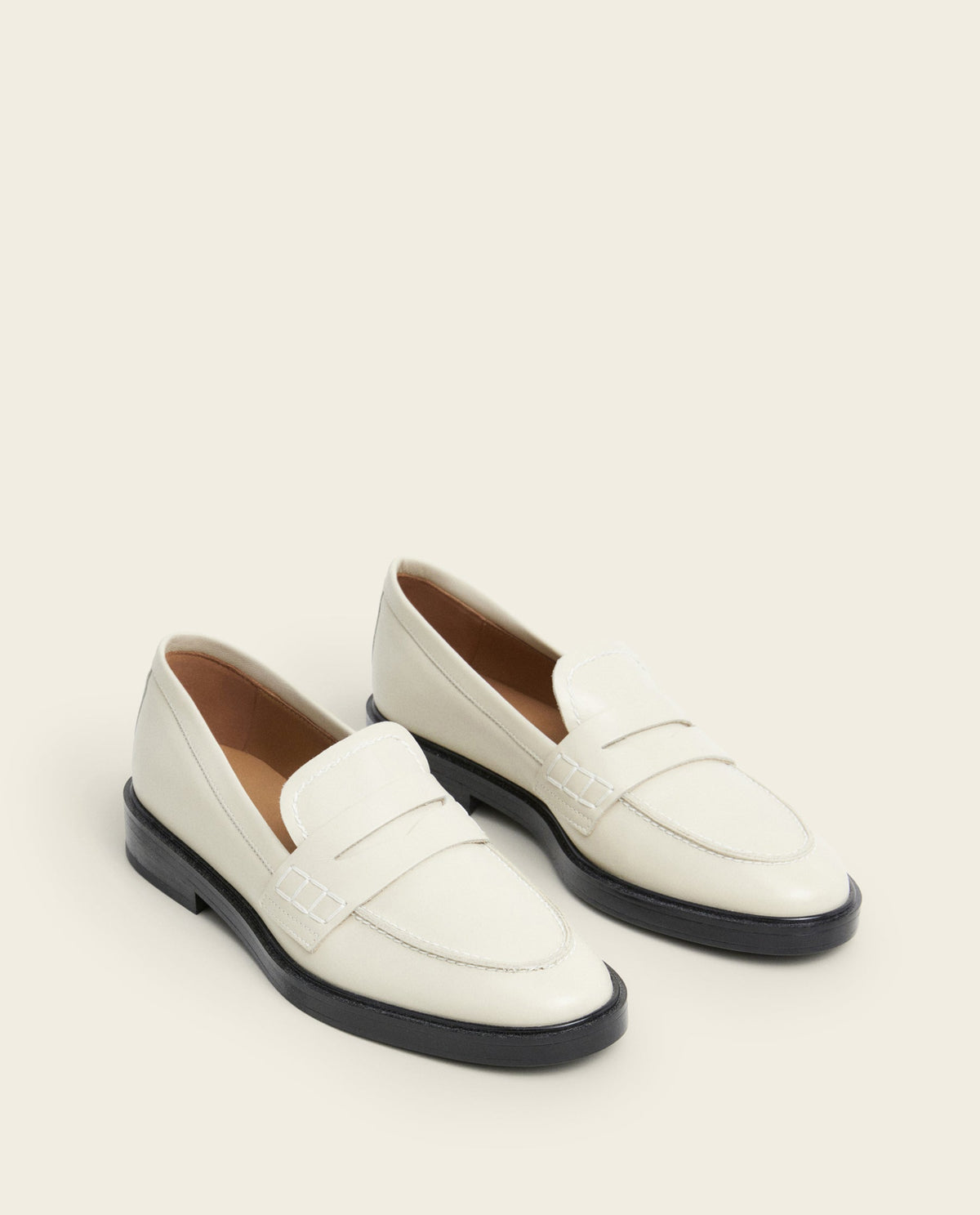 Sara Leather Creme
