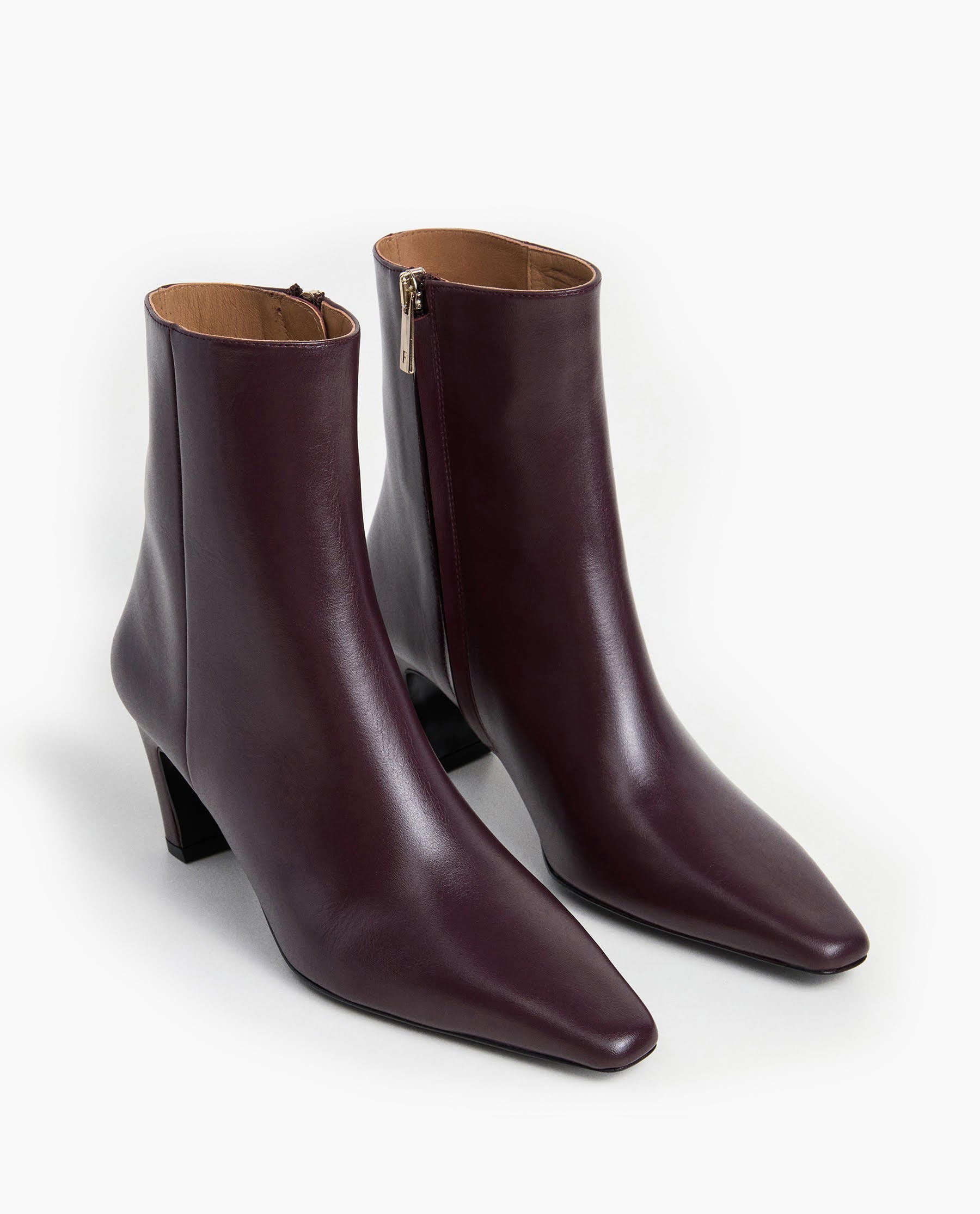 Xena Leather Burgundy