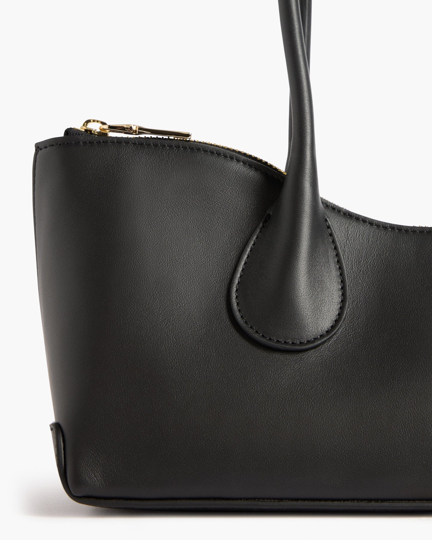 Gaia Shoulderbag Leather Black