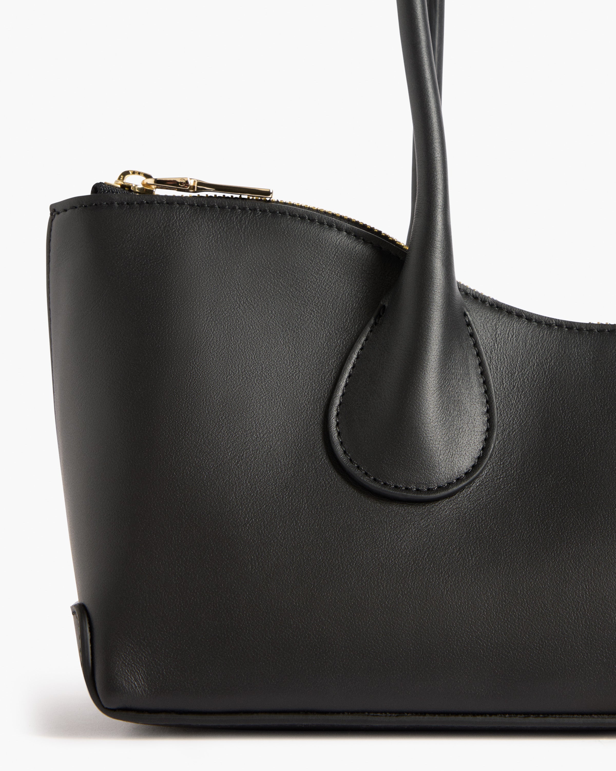 Gaia Shoulderbag Leather Black