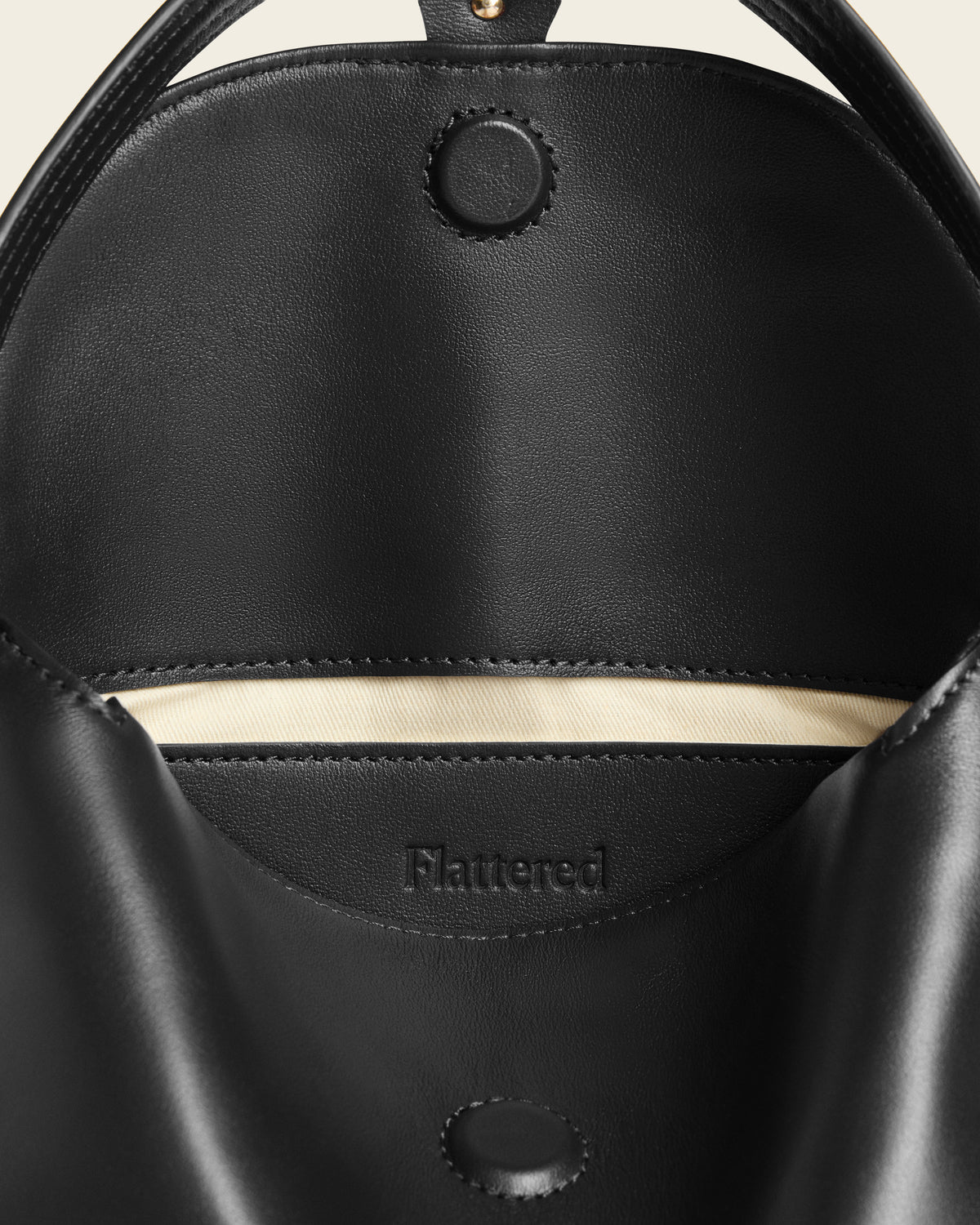 Gaia Mini Bag Leather Black