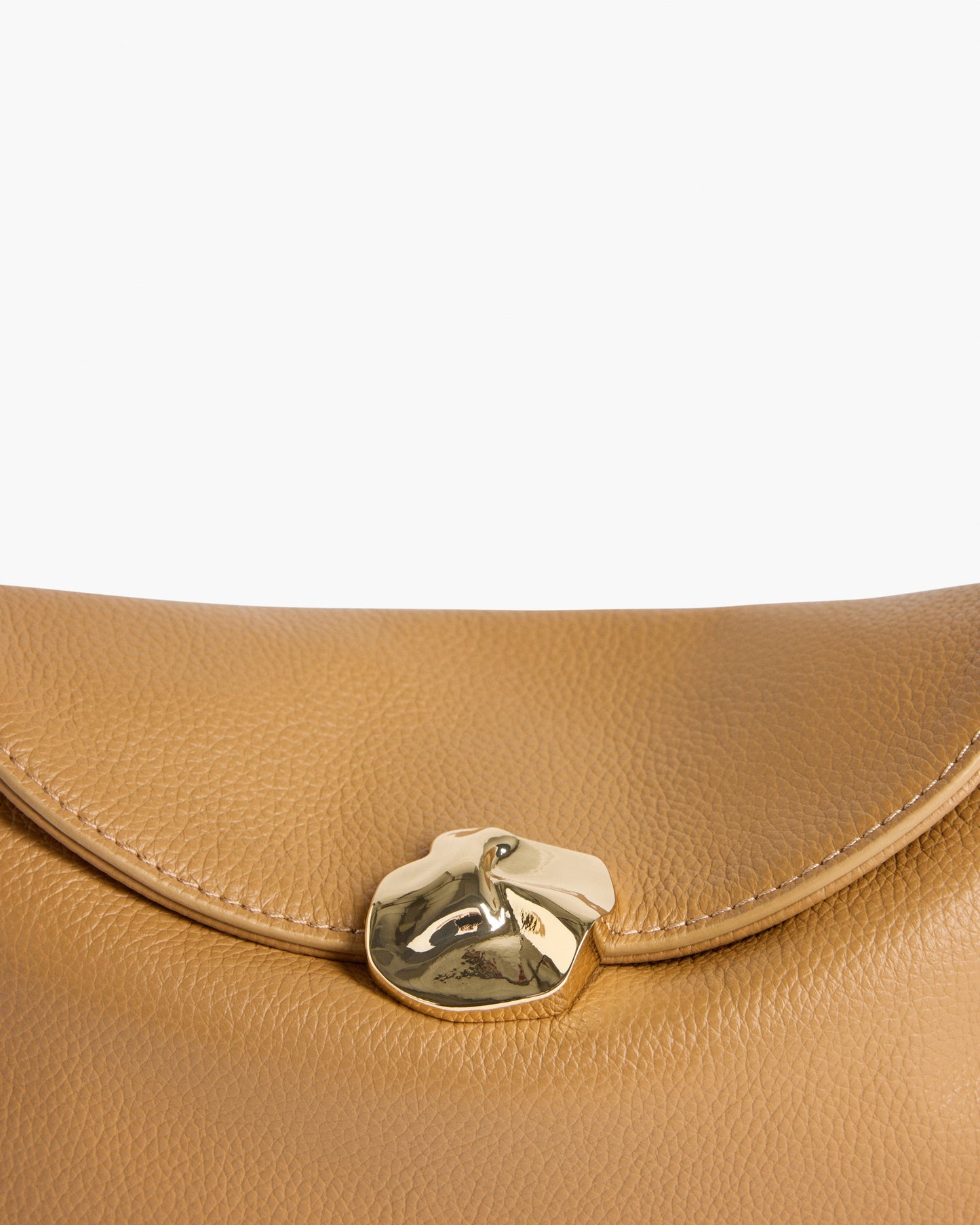 Hanna Clutch Grained Leather Cognac