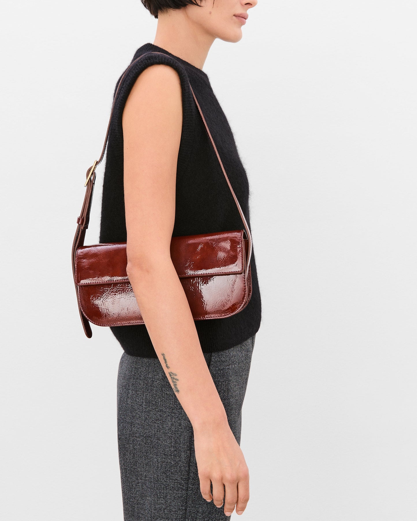 Lillie Shoulder Bag Leather Patent Brick Red