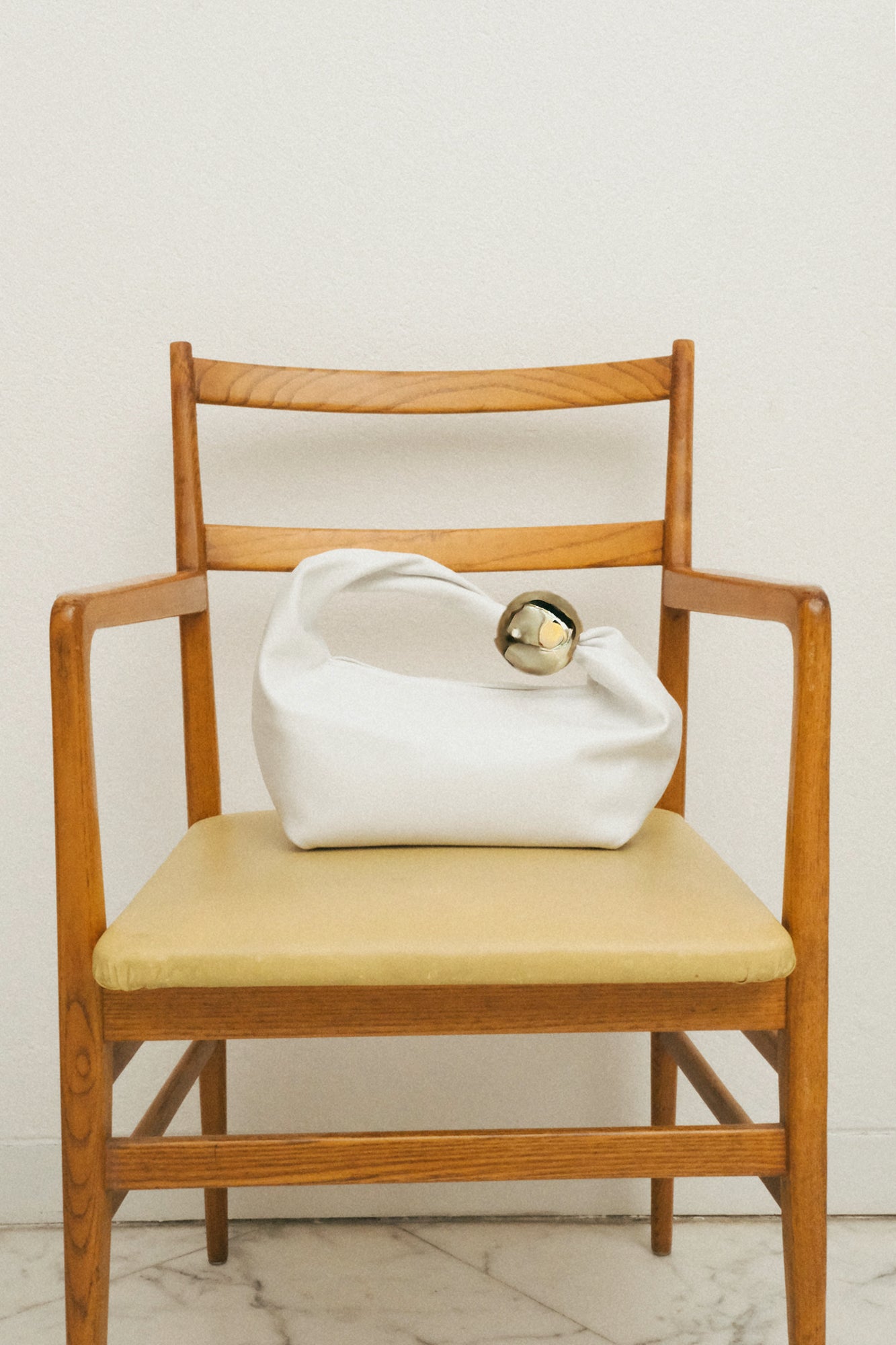 Astrid Handbag Leather White